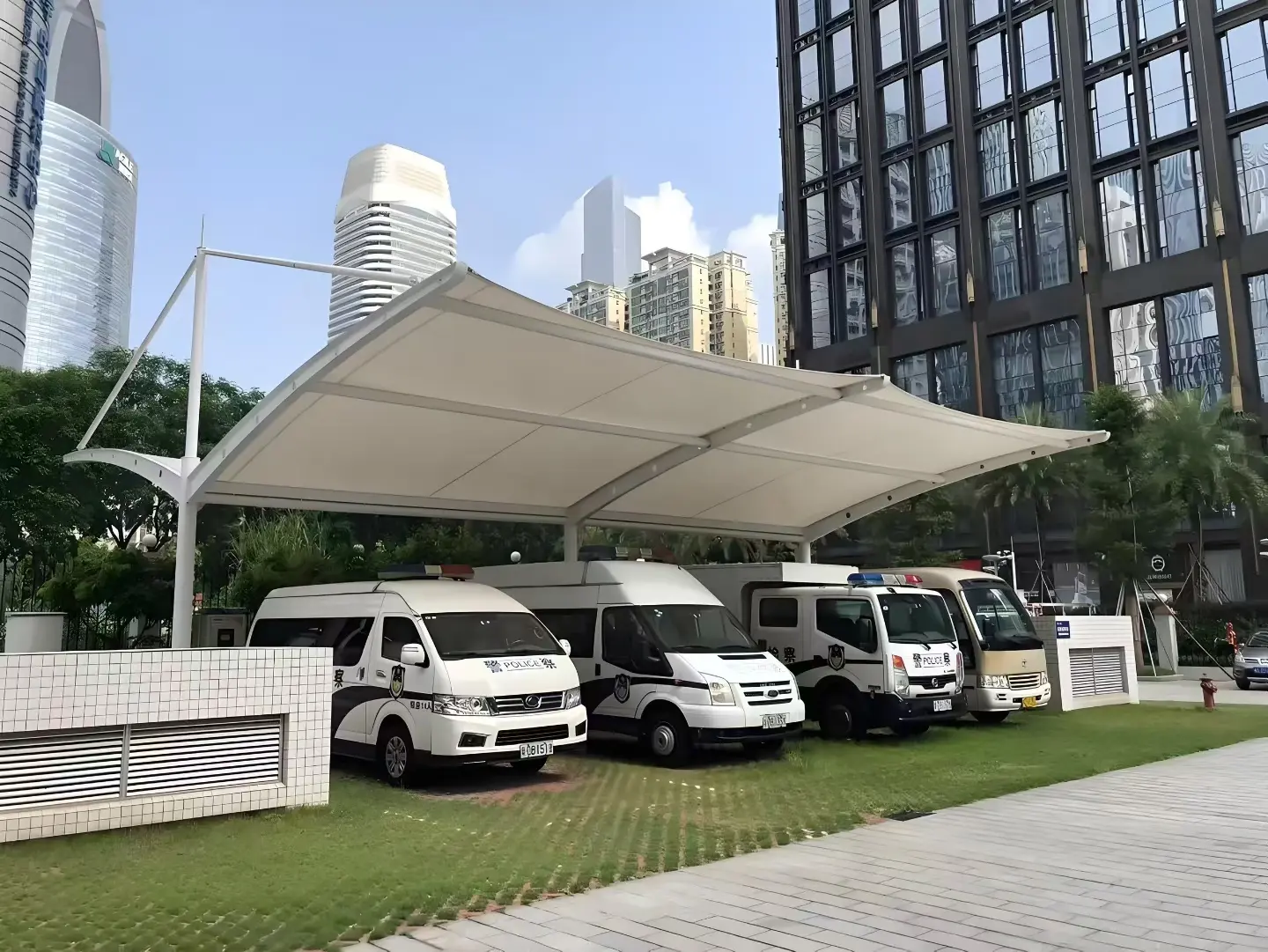 贵州贵州膜结构车棚怎么选?山地多雨高湿环境,园区物业采购避坑指南