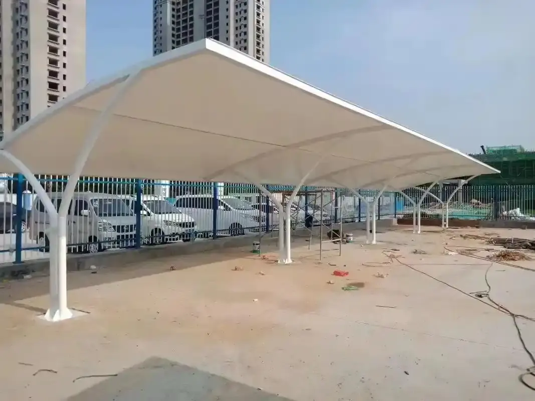 贵州贵州园区停车棚为何生锈漏水?选购膜结构先避开这三个坑